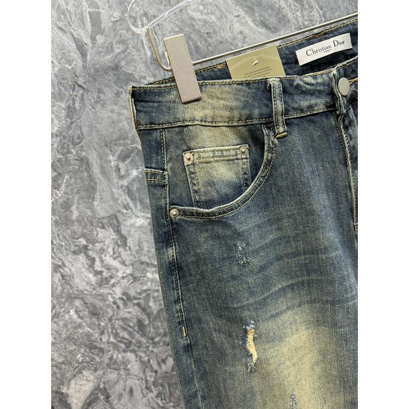 Versace Vintage Ripped Casual Wash Jeans