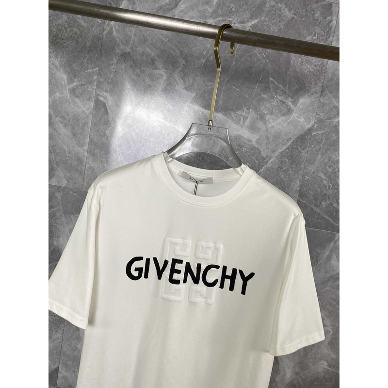 Givenchy Archetype T-shirt In Beige/White Cotton