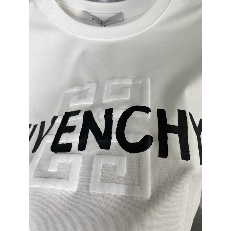 Givenchy Archetype T-shirt In Beige/White Cotton