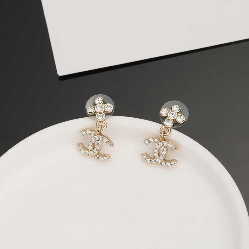 Ch*el cc logo crystal earrings gold