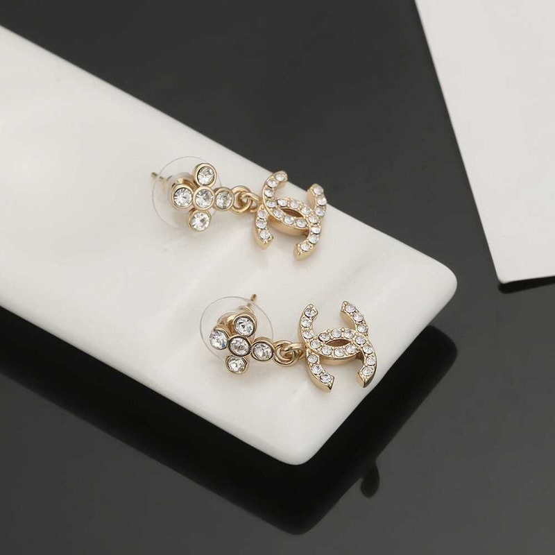 Ch*el cc logo crystal earrings gold