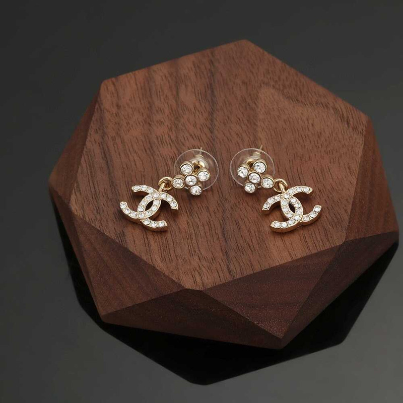 Ch*el cc logo crystal earrings gold