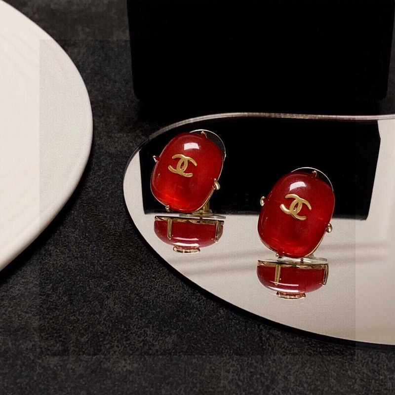 Ch*el cc logo earrings red tone