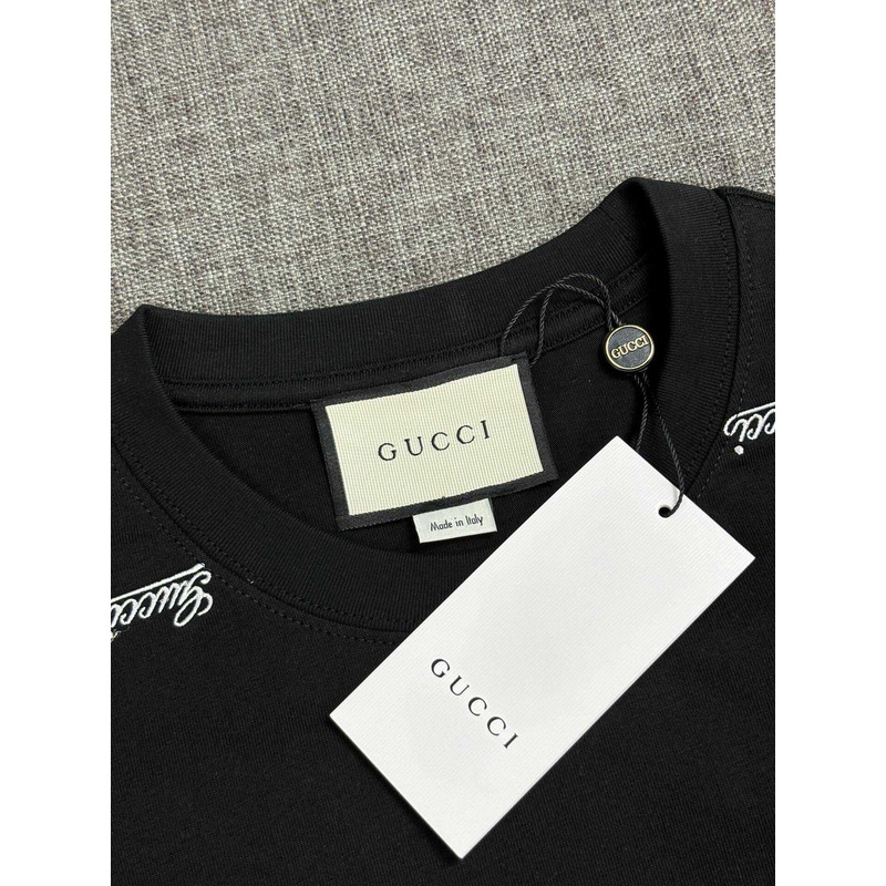 G*u*i logo t-shirt black