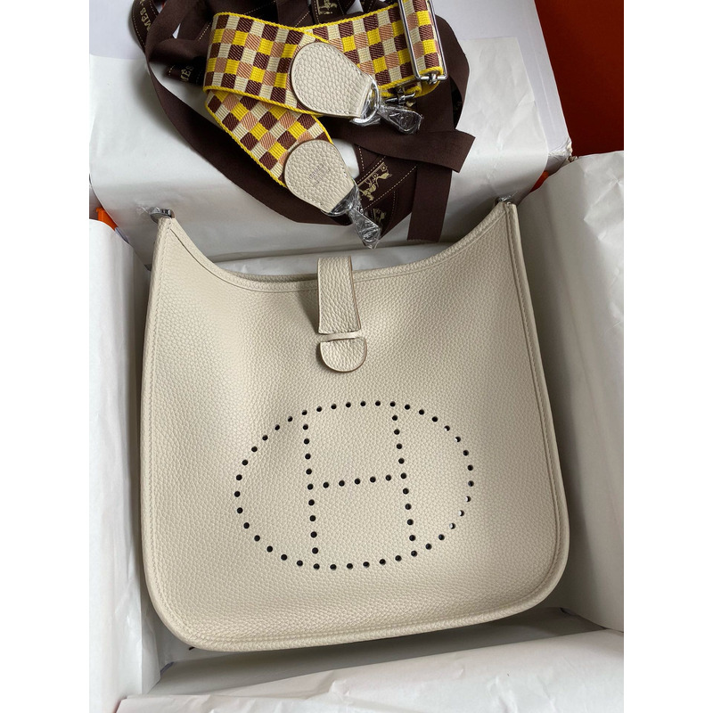 Hermès Evelyne III Nata Clemence Gold Hardware Beige