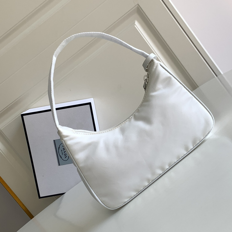 Pra*a re-edition 2005 re-nylon bag white