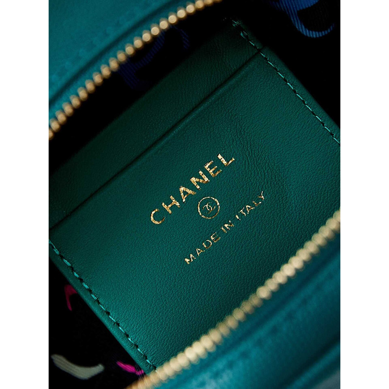 Ch*el caviar quilted cc mini classic backpack green