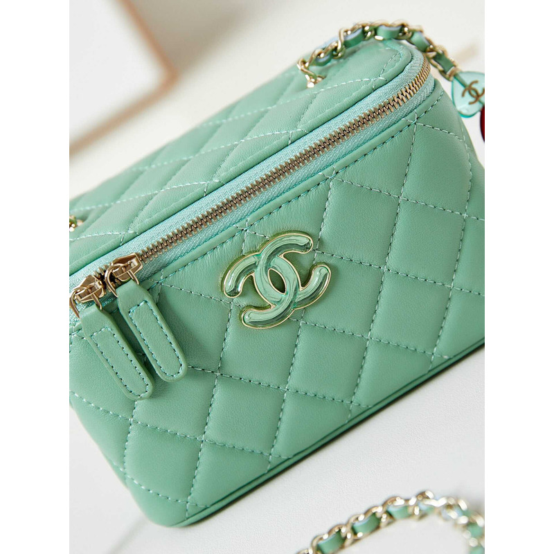 Ch*el vanity bag with chain green