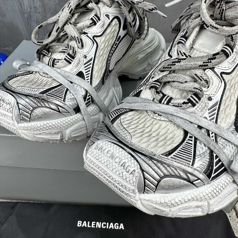 Ba*len*cia*ga 3xl sneaker white mesh and polyurethane