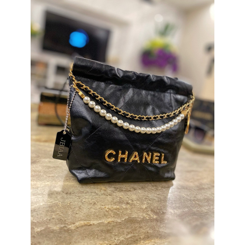 Ch*el shiny crumpled calfskin with pearl chain Ch*el 22 black