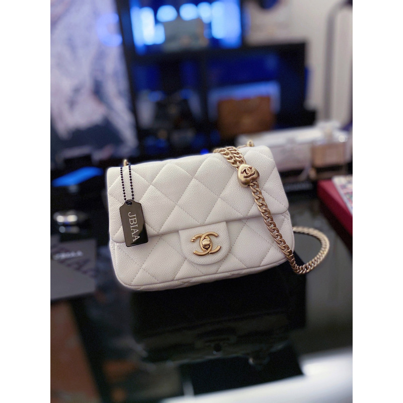 Ch*el flap bag cavair gold-toned hardware white