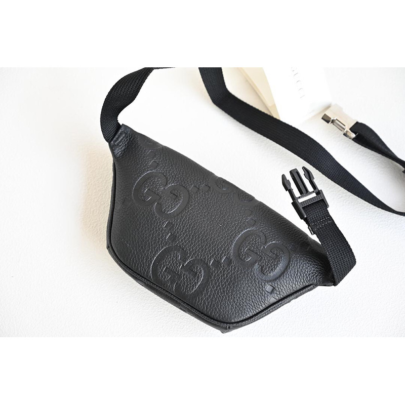 G*u*i gg-embossed belt bag