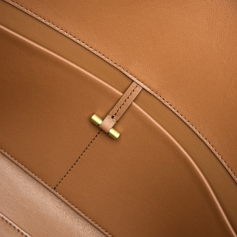 The Row Margaux The Row Bags Cuir Calfskin Leather Tote Bag