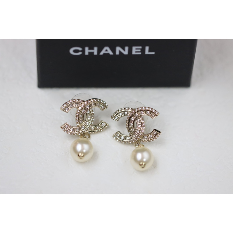 Ch*el cc earrings with pearl light gold