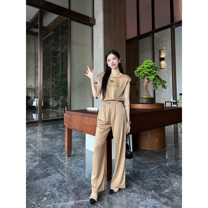 Pra*a triangle logo top and elastic waist pants set beige