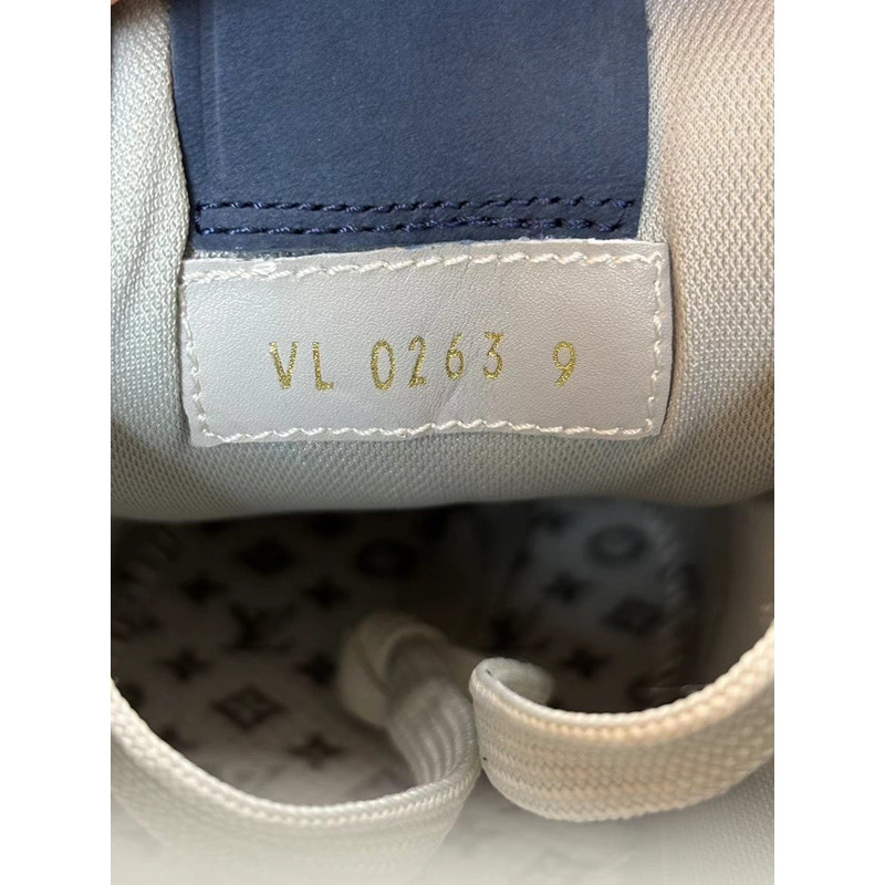 l**is V*t*n trainer sneaker blue&white