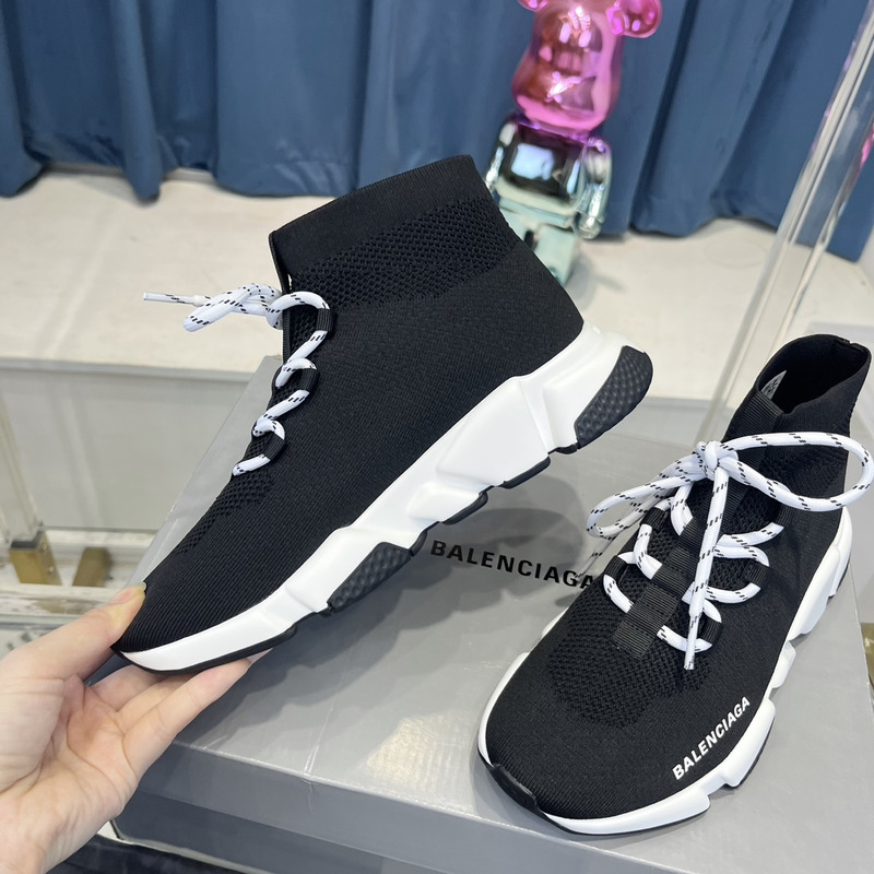 Ba*len*cia*ga speed lace-up trainers in black/white sneaker