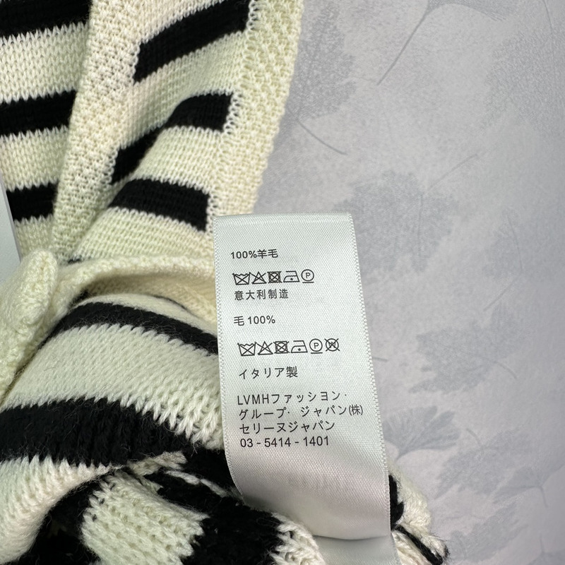 Ce**e knitted sleeveless stripe sweater white&black