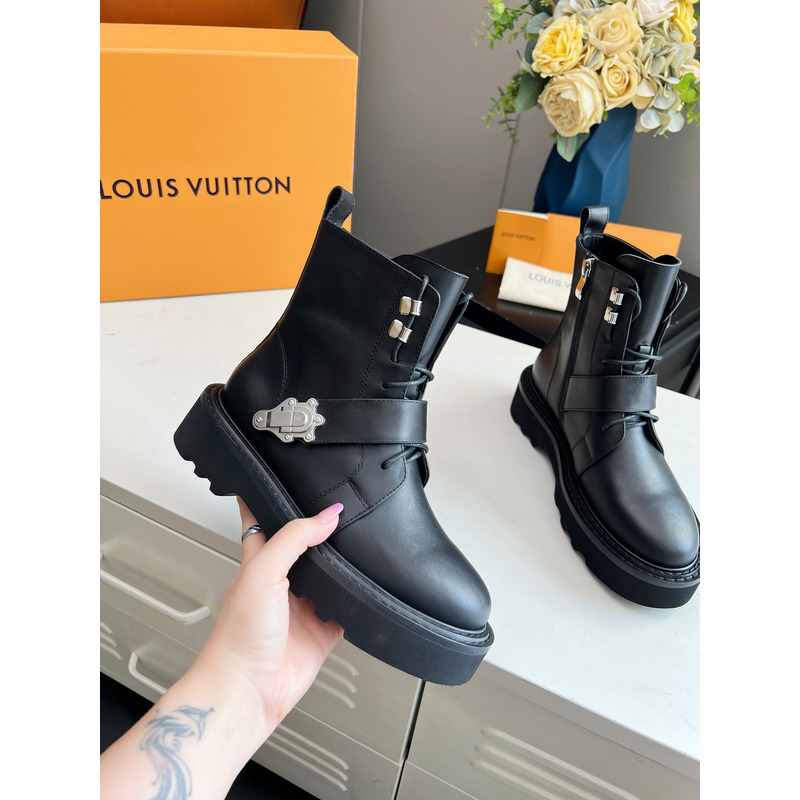 l**is V*t*n leather boots black