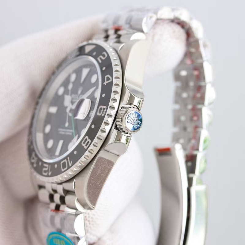 Rolex GMT II m126710grnr-0004