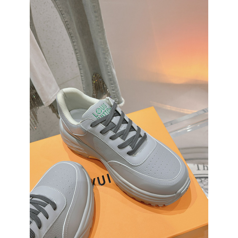 l**is V*t*n discovery sneakers grey