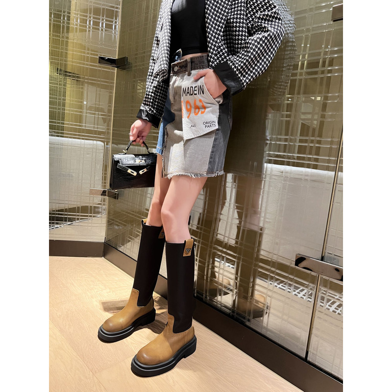 Pra*a triangle-logo leather knee boots black&brown