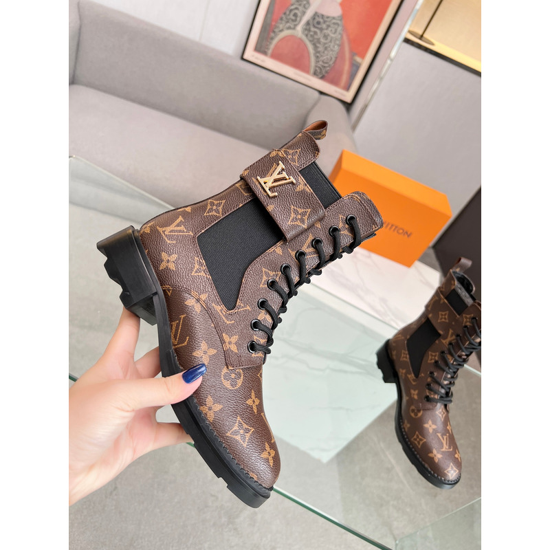 l**is V*t*n wonderland ankle boots monogram