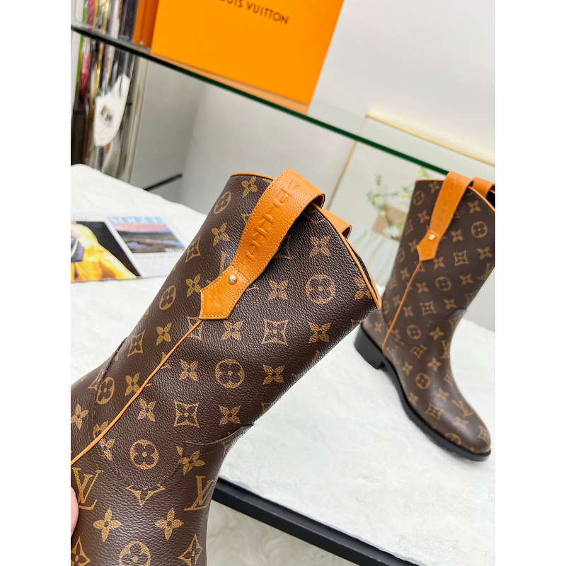 l**is V*t*n leather boots monogram brown