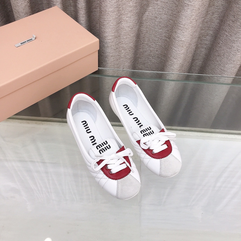 Miu Miu Lace-up Leather Ballet Flats White And Red