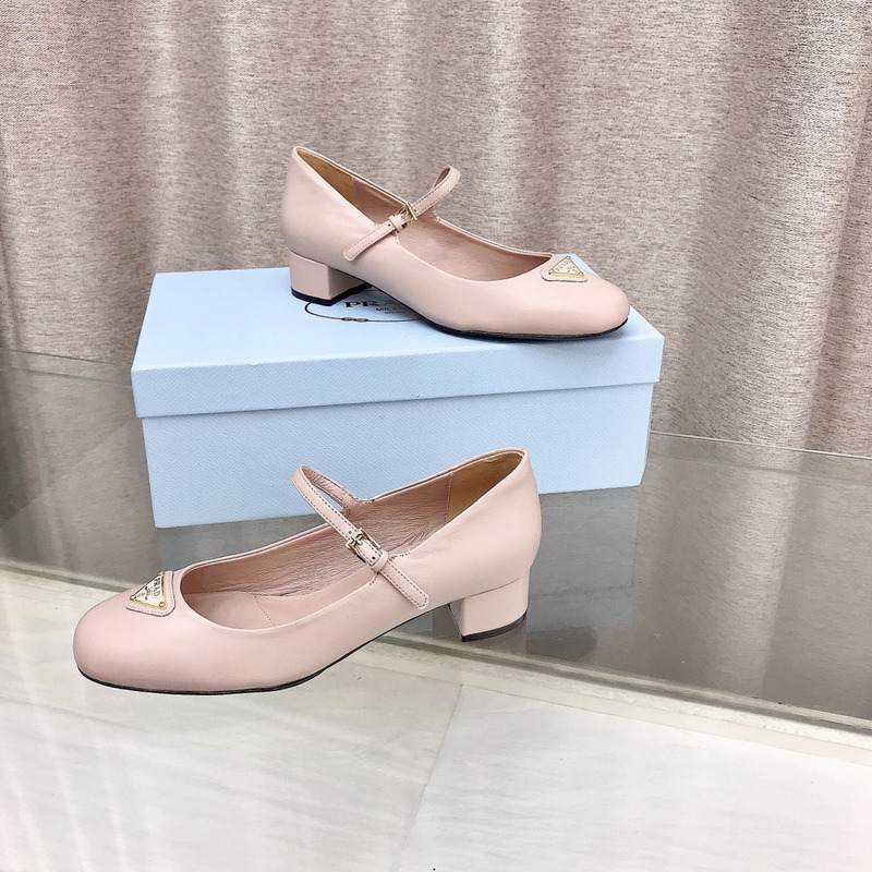 Pra*a nappa leather mary jane pumps baby pink