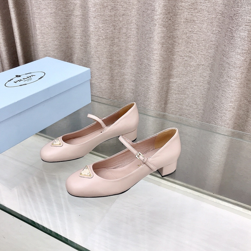 Pra*a nappa leather mary jane pumps baby pink