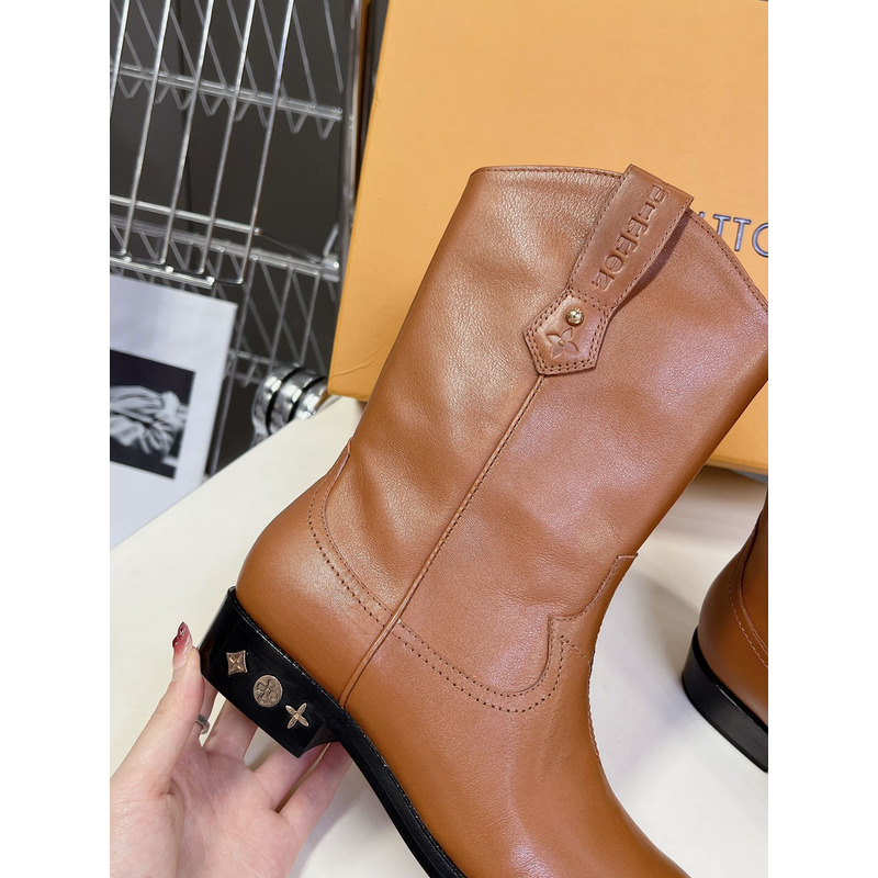 l**is V*t*n leather ankle boots brown