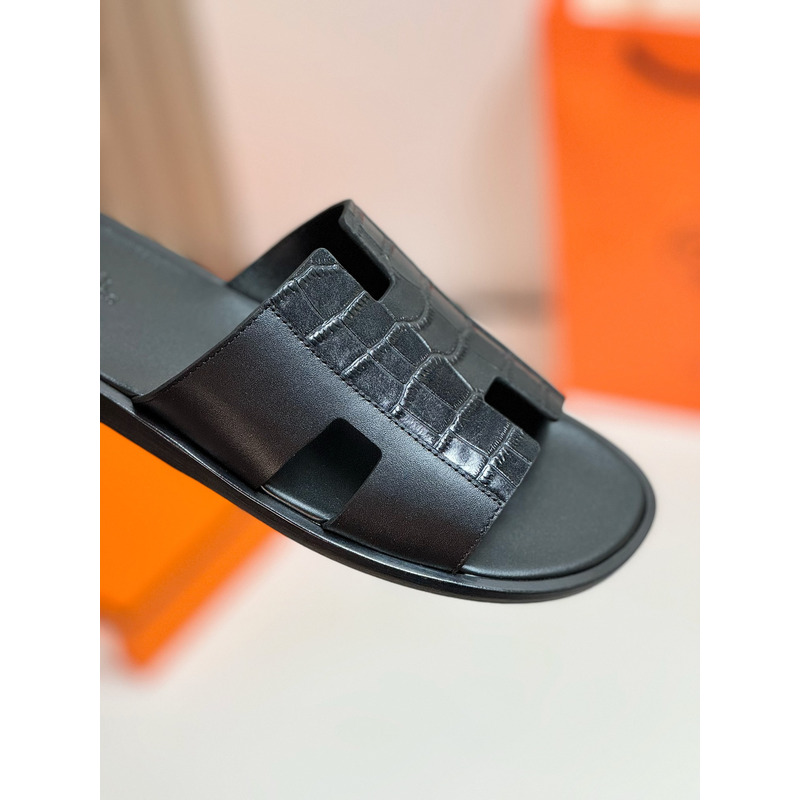 Hermès Men Izmir Sandals In Black