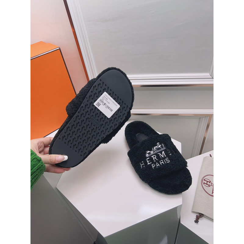 Hermès Logo Embroidered Fur Slippers Black