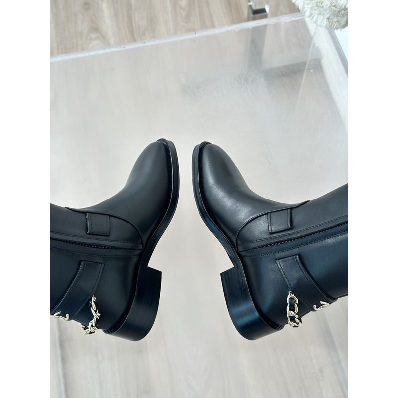 Ch*el cc logo calfskin chain high boot in black