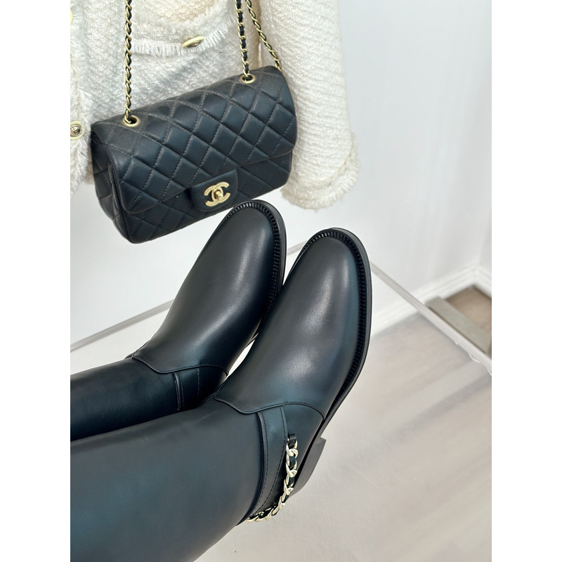 Ch*el cc logo calfskin chain high boot in black