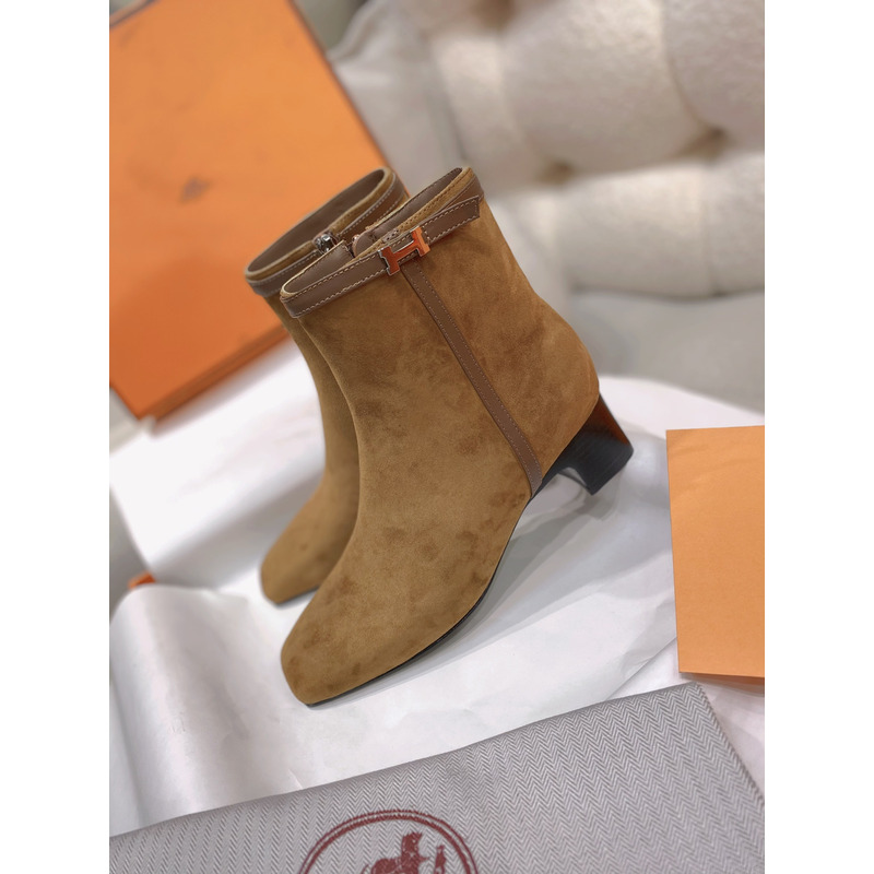 Hermès Suede Calfskin Ankle Boot In Khaki