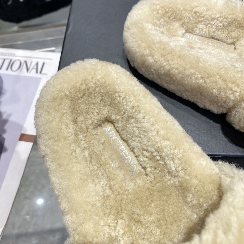 Arcteryx Fur Slides Beige