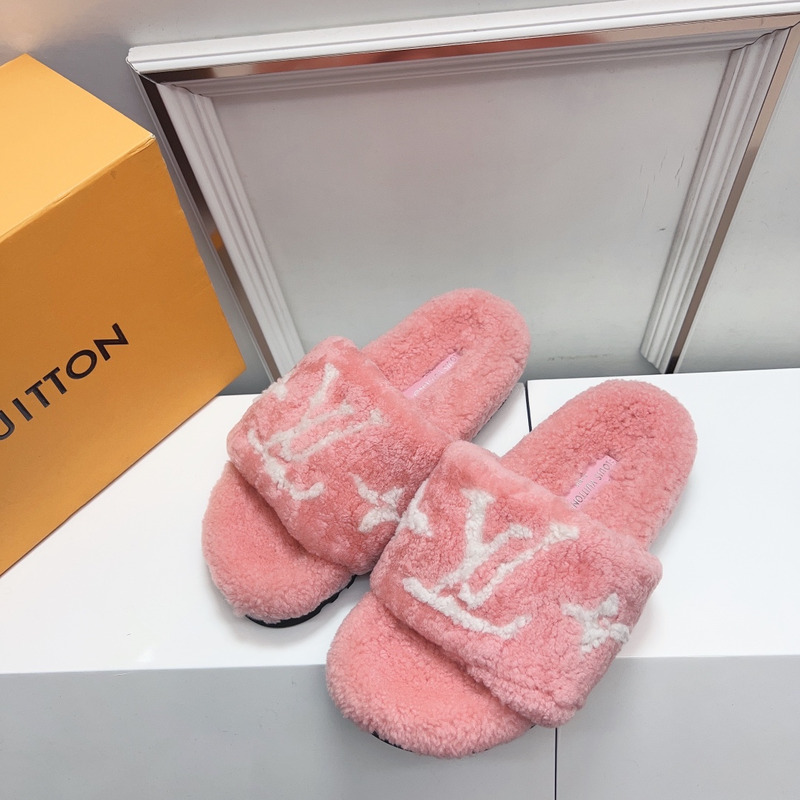 l**is V*t*n paseo flat comfort mules coral pink