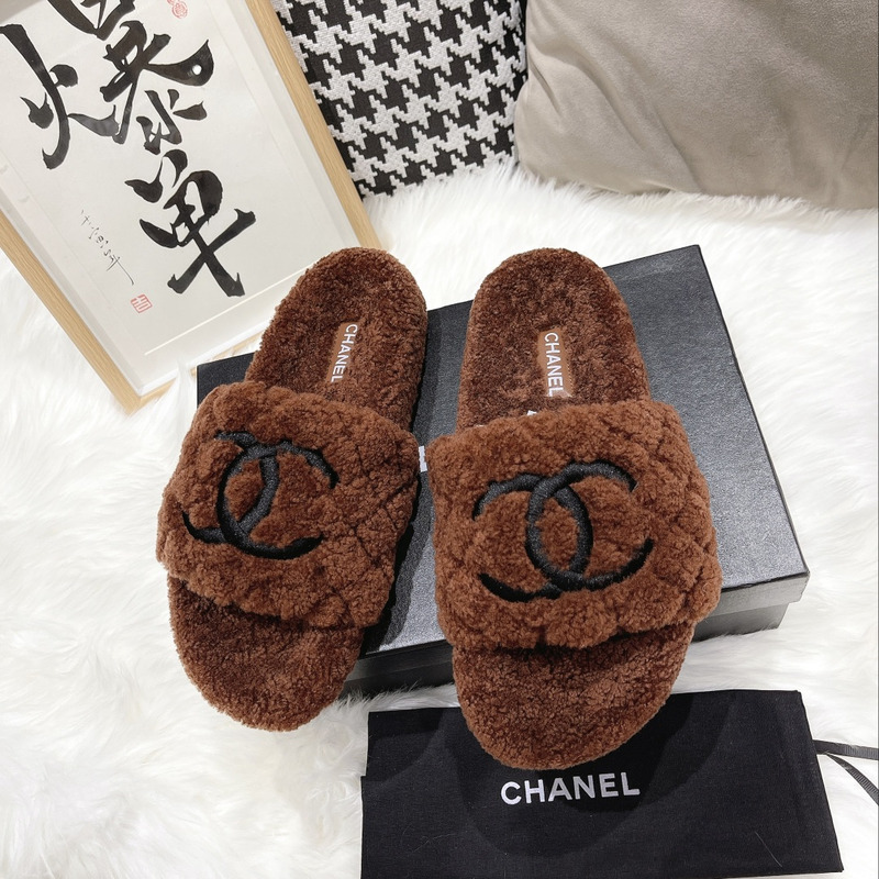 Ch*el cc fur slides dark brown