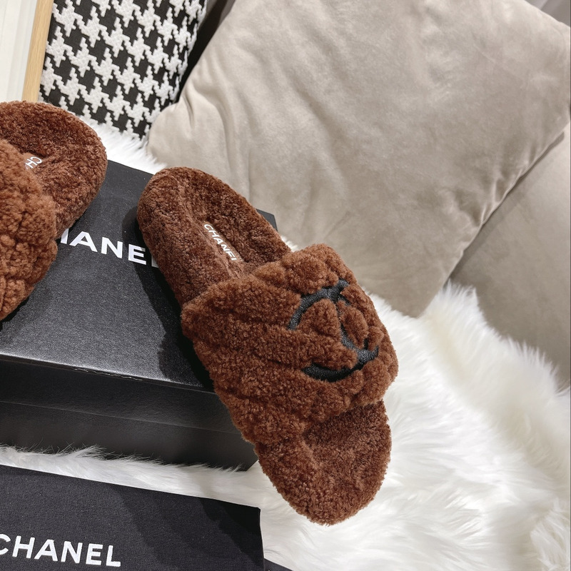 Ch*el cc fur slides dark brown