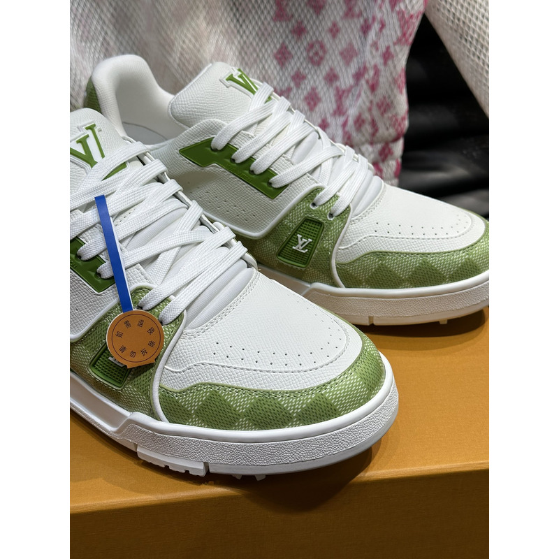 l**is V*t*n trainer sneaker damier canvas green