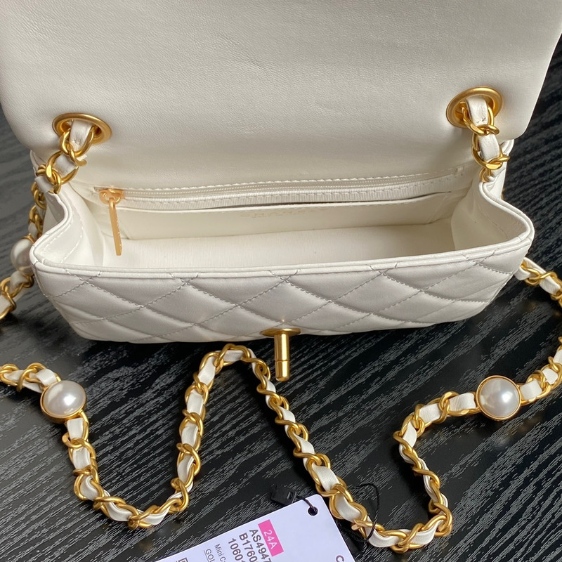 Ch*el mini flap bag shiny lambskin imitation pearls & gold-tone metal white