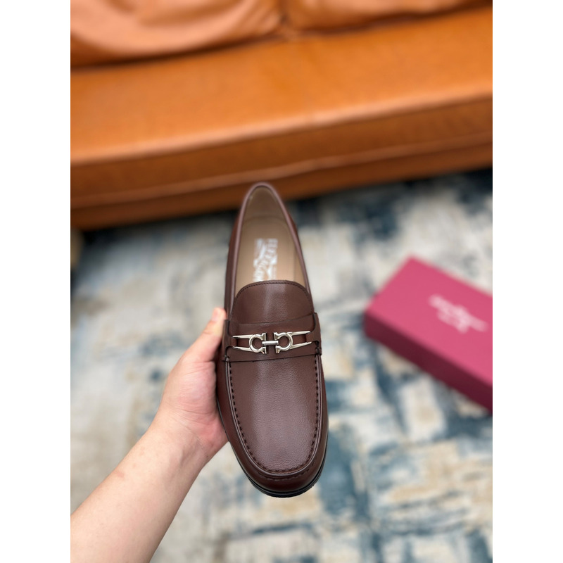 Ferragamo Salvatore Gancini Ornament Calfskin Moccasin Mule Loafers Brown