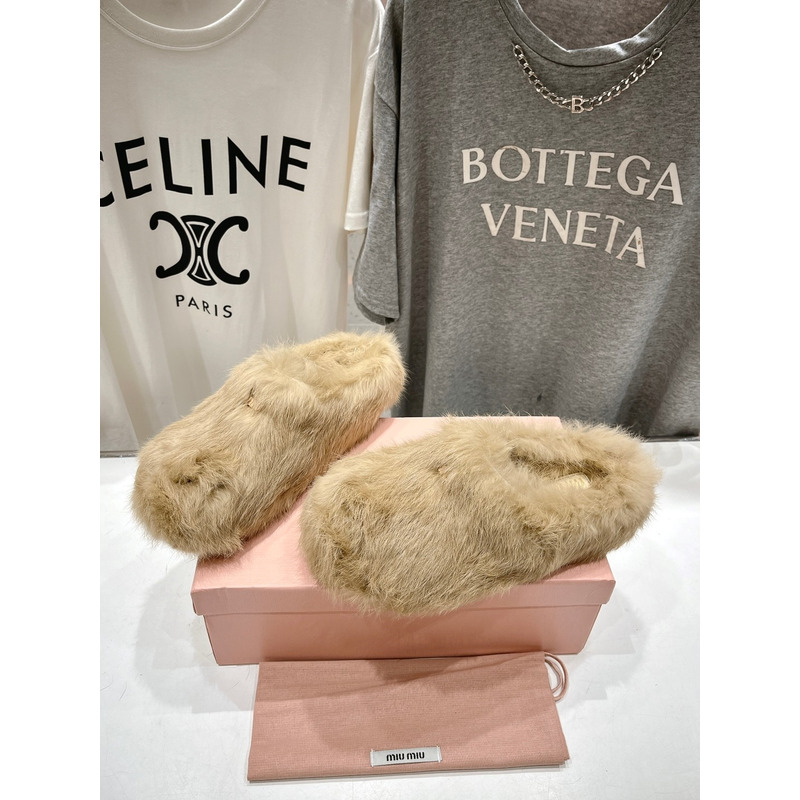 Miu Miu Logo Winter Fluffy Fur Slippers Beige