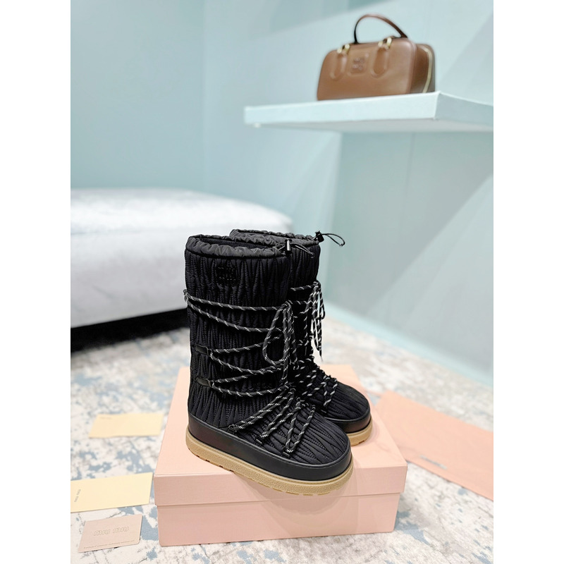 Miu Miu Snow Boots Black