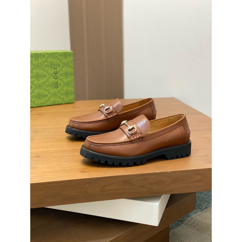 G*u*i logo loafer with horsebit brown