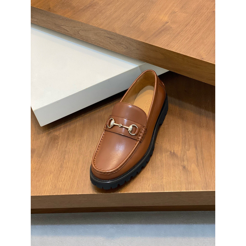 G*u*i logo loafer with horsebit brown