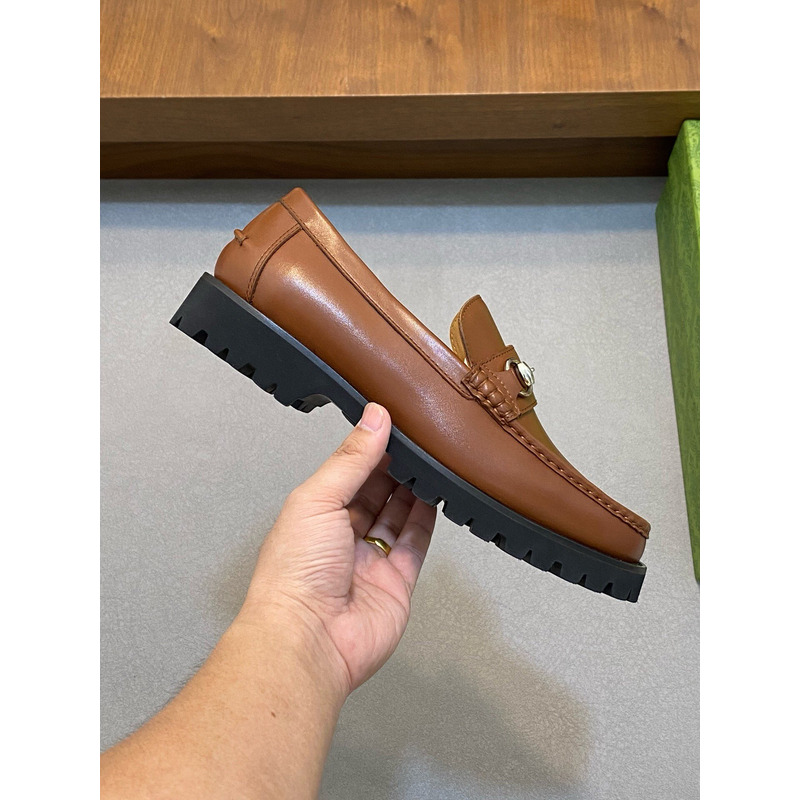 G*u*i logo loafer with horsebit brown