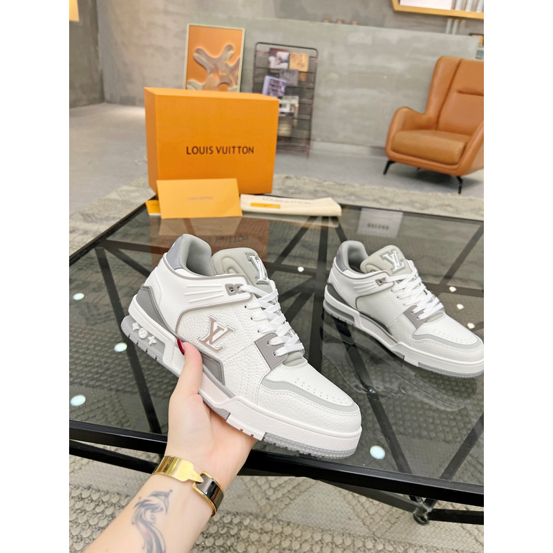 l**is V*t*n trainer sneaker grey&white